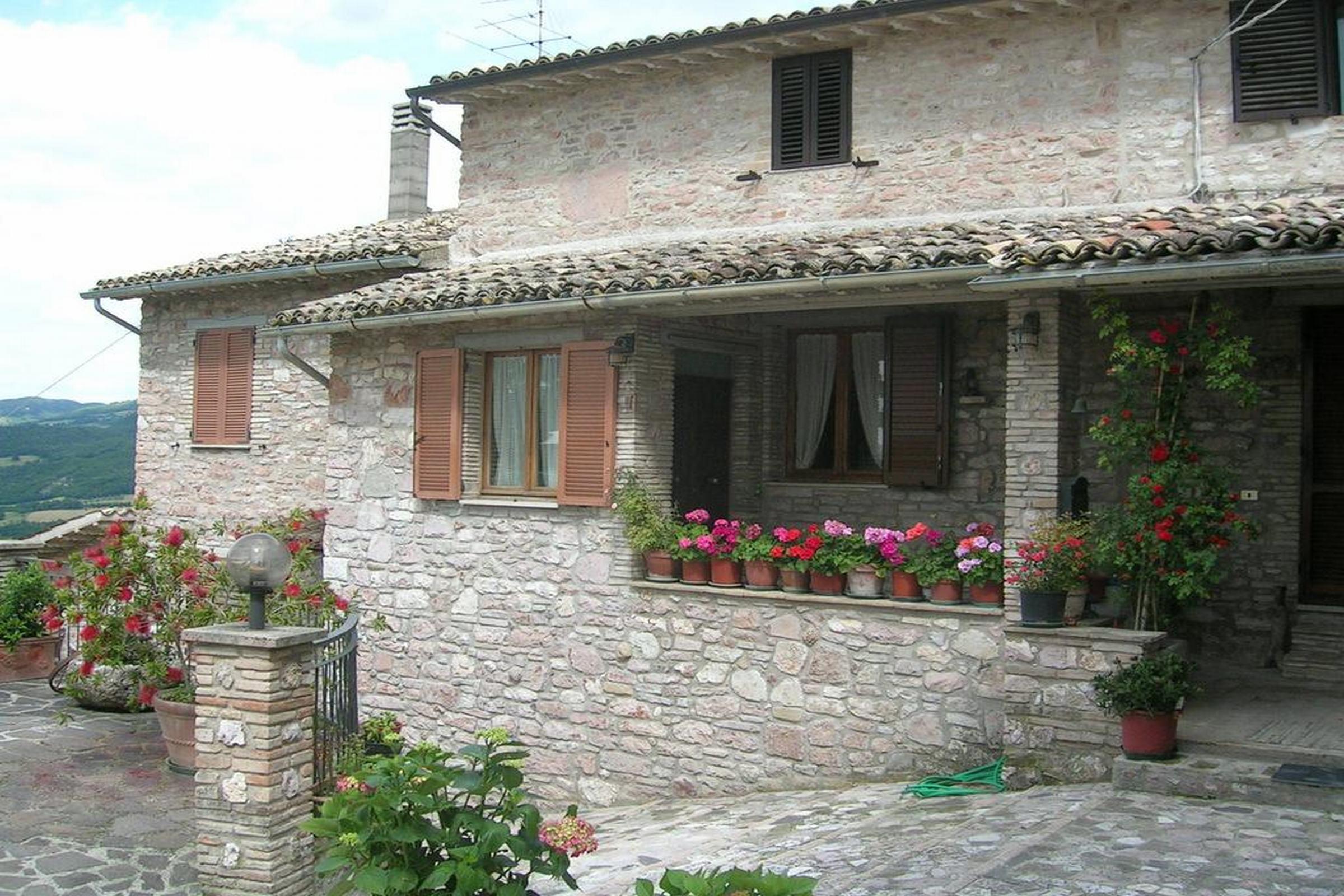 B&B La Terrazza Del Subasio Асизи Екстериор снимка