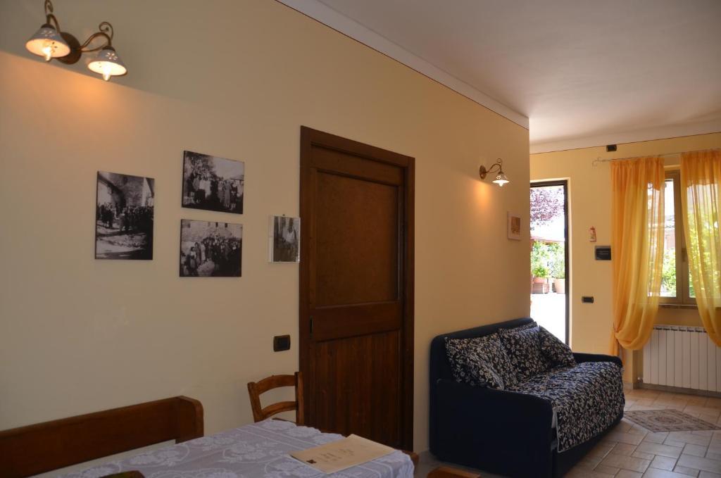 B&B La Terrazza Del Subasio Асизи Стая снимка